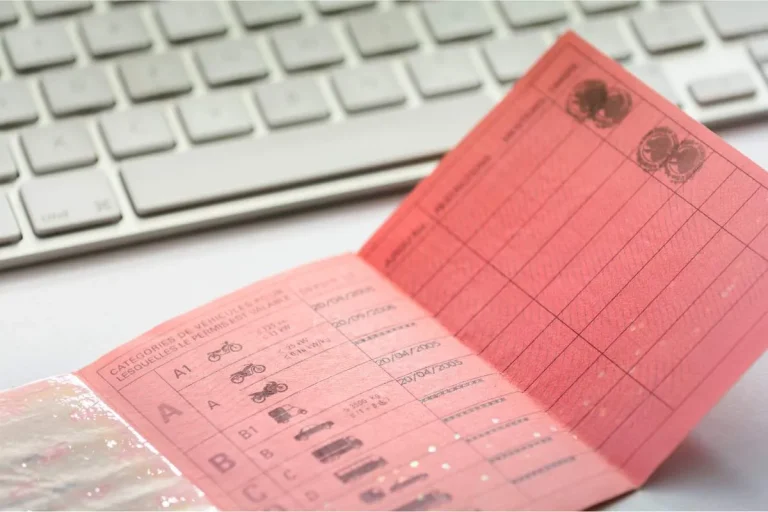 Pourquoi faut-il garder son ancien permis de conduire ?
